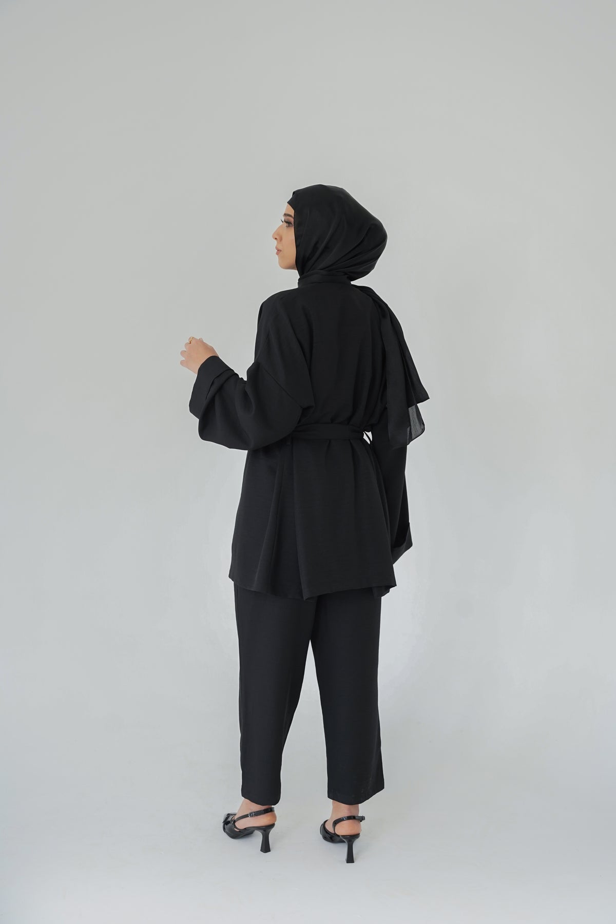 Nisaje Top & Bottom Set – Black